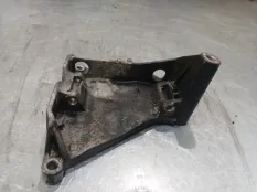Кронштейн генератора Volkswagen TOUAREG 2006 070903143C 7L BAC