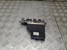 Кнопки стеклоподъемника Land Rover Range Rover 2006 YUD000303PVA L322 428PS, передние правые