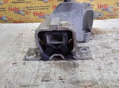 Подушка двигателя Renault Duster 2014 112104991R K4M, правая