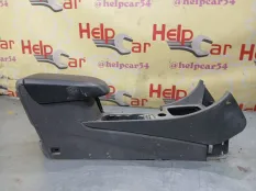 Подлокотник Ford Focus 2010 1670613 CB4 SHDC; HWDA; HWDB; SHDA; SHDB