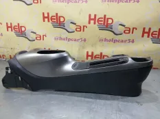 Накладка консоли кпп Nissan Juke 2011 969101KN0A YF15 HR16DE