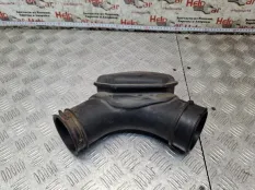 Патрубок воздушный Kia Sportage 2014 281382Y310 SL D4FD