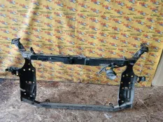 Рамка радиатора Nissan Qashqai 2010 62500BR00A J10 HR16DE