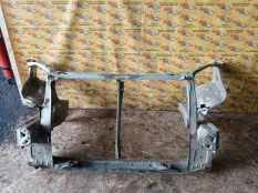 Рамка радиатора Toyota RAV4 2003 5320142070 ACA20 1AZFE