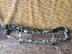 Рамка радиатора Ford Focus 2010 1675180 CB4 SHDC; HWDA; HWDB; SHDA; SHDB