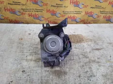 Блок abs Nissan Juke 2011 476601KA0C YF15 HR16DE