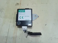 Блок управления дверьми Toyota RAV4 2003 8974142151 ACA20 1AZFE