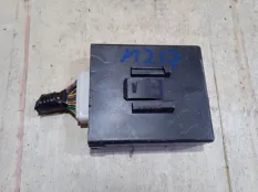 Блок управления парктроником Honda CR-V 2008 39670SWWG02 RE5 R20A2