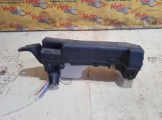 Блок предохранителей Toyota Avensis 2003 8274105030 ADT251 1ZZFE