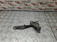 Петля капота Toyota RAV4 2006 5341042040 ACA30 1AZFE, передняя правая