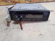 Магнитола Toyota Avensis 2003 DEHS420BT ADT251 1ZZFE