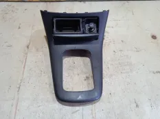 Центральная консоль Toyota Avensis 2003 5882105010 ADT251 1ZZFE