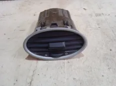 Дефлектор Ford Focus 2010 1677036 CB4 SHDC; HWDA; HWDB; SHDA; SHDB