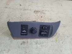 Кнопка регулировки зеркал Toyota RAV4 2002 8487034010 ZCA25 1ZZFE