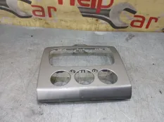 Рамка магнитолы Ford Focus 2010 1539347 CB4 SHDC; HWDA; HWDB; SHDA; SHDB