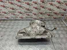 Коллектор выпускной Nissan Juke 2011 140021KT0A YF15 HR16DE