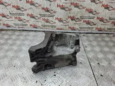 Кронштейн Ford Focus 2010 1715451 CB4 SHDC; HWDA; HWDB; SHDA; SHDB