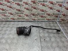 Патрубок воздушный Mazda Mazda 6 2011 L8371322 GH L5-VE