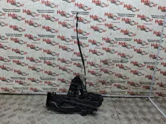 Замок двери Ford Focus 2010 4894643 CB4 SHDC; HWDA; HWDB; SHDA; SHDB, передний правый