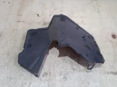 Накладка консоли кпп Ford Focus 2010 8M5R7222AA CB4 SHDC; HWDA; HWDB; SHDA; SHDB