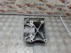 Кронштейн Ford Focus 2010 1715451 CB4 SHDC; HWDA; HWDB; SHDA; SHDB