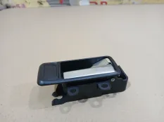 Ручка двери внутренняя Ford Focus 2010 1501942 CB4 SHDC; HWDA; HWDB; SHDA; SHDB, передняя правая