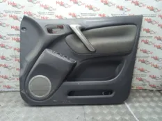 Обшивка двери Toyota RAV4 2004 6761042610B0 ACA20 1CDFTV, передняя правая
