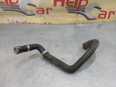 Патрубок системы охлаждения Ford Focus 2010 3M5H18C553DH CB4 SHDC; HWDA; HWDB; SHDA; SHDB