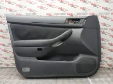 Обшивка двери Toyota Avensis 2003 6762005400B0 ADT251 1ZZFE, передняя левая