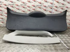 Обшивка багажника Ford Focus 2010 1701355 CB4 SHDC; HWDA; HWDB; SHDA; SHDB, задняя