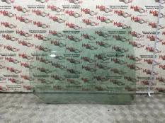 Стекло двери Ford Focus 2009 1317984 CB4 HXDA; HXDB; SIDA, заднее правое