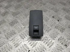 Кнопка стеклоподъемника Opel Insignia 2010 13301886 G09 A18XER, передняя левая