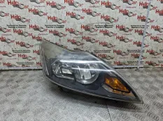 Фара Ford Focus 2009 1754445 CB4 SHDC; HWDA; HWDB; SHDA; SHDB, передняя правая