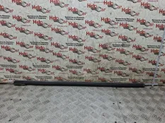 Молдинг на дверь Ford Focus 2010 1738096 CB4 SHDC; HWDA; HWDB; SHDA; SHDB, передний левый