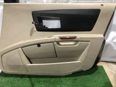 Обшивка двери Cadillac SRX 2006 25773149 2004 -2009 LH2, передняя правая