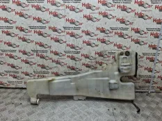 Бачок омывателя Honda CR-V 2004 76840SCAS01 RD8 K20A4