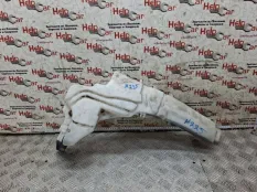 Бачок омывателя Ford Focus 2009 1497707 CB4 SHDC; HWDA; HWDB; SHDA; SHDB
