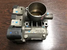 Дроссельная заслонка FIAT PUNTO 1300148658 350A100