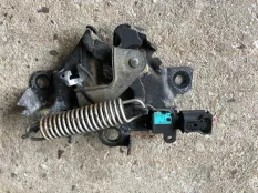 Замок капота Toyota RAV4 2008 5351042070 ACA30 2ADFTV