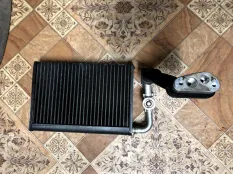 Испаритель кондиционера Land Rover Range Rover 2003 64118385560 L322 M57D30