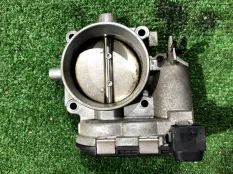 Дросельная заслонка Mercedes-Benz E240 2006 A1121410125 W211 M112913