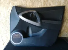Обшивка двери Toyota RAV4 2008 6761042760B9 ACA30 2ADFTV, передняя правая