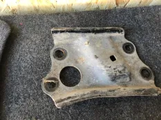 Крепление стабилизатора Toyota RAV4 2008 5225612010 ACA30 2ADFTV, переднее левое