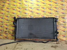 Радиатор ДВС Ford Focus 2009 1897406 CB4 SHDC; HWDA; HWDB; SHDA; SHDB