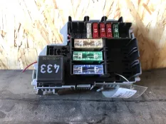 Блок предохранителей Volkswagen TOUAREG 2006 7L0937559 7L BAC