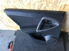 Обшивка двери Toyota RAV4 2008 6764042330B6 ACA30 2ADFTV, задняя левая