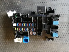 Блок предохранителей Suzuki Grand Vitara 2005 3671064J00 TD54 J20A