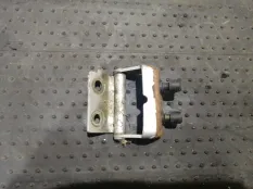 Петля багажника Nissan Pathfinder 2005 904007Z030 R51 YD25DDTI, задняя правая