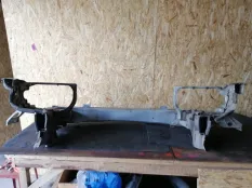 Рамка радиатора VOLVO V70 2003 8006250
