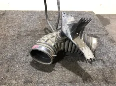 Патрубок воздушный Nissan Navara 2007 16576EB300 D40 YD25DDTI